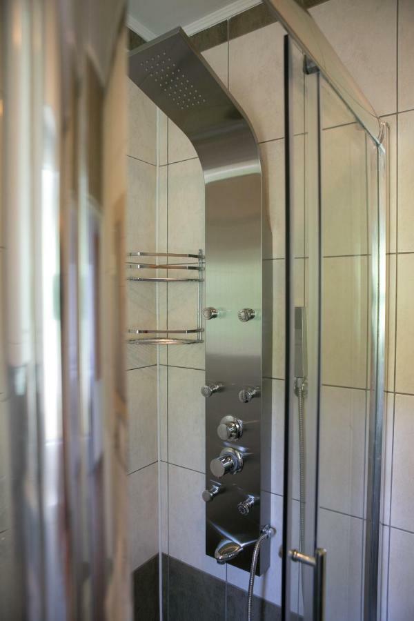 Apartman Maja Apartman Otocsán Kültér fotó
